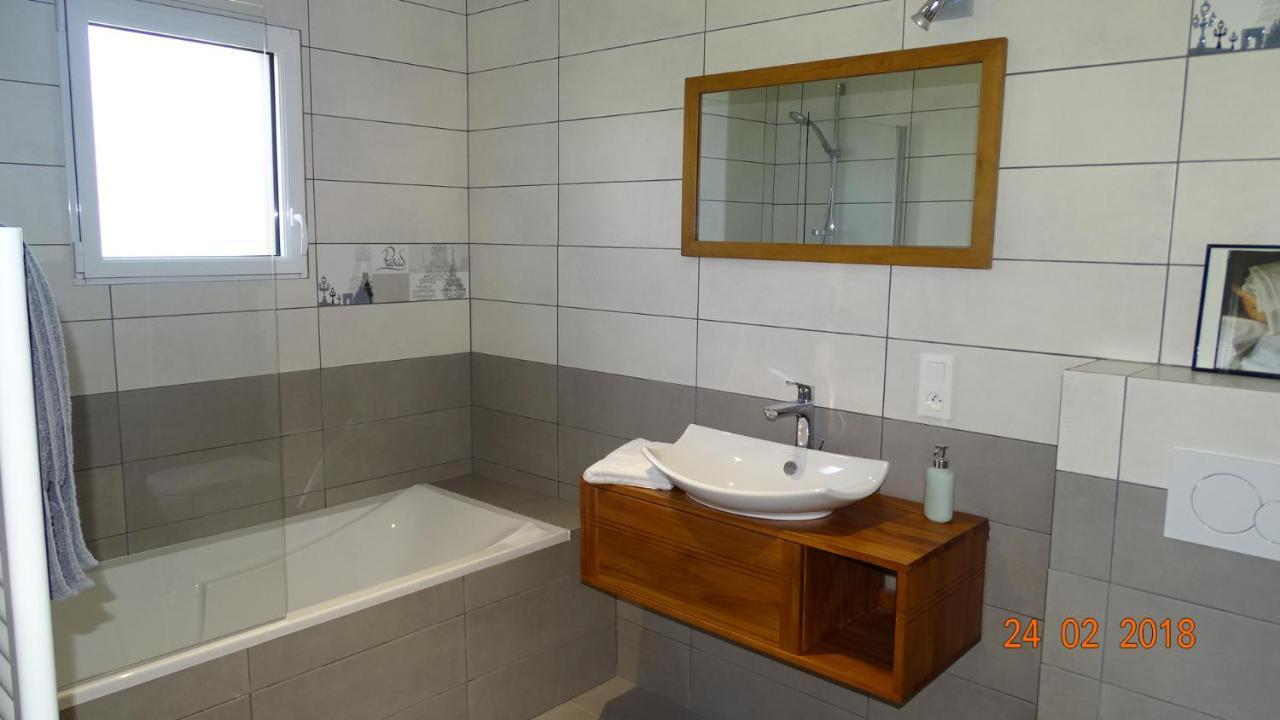 Chambres D'Hotes Nature Et Bois Bed And Breakfast Saint-Germain-sur-Morin Exterior photo